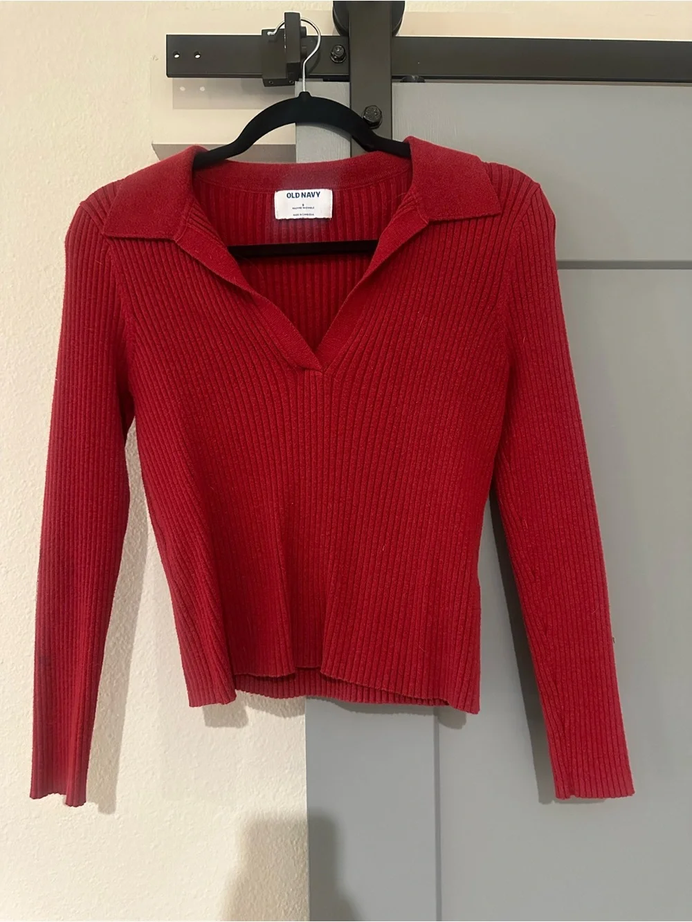 Old Navy Red Ribbed V-Neck Sweater with Collar